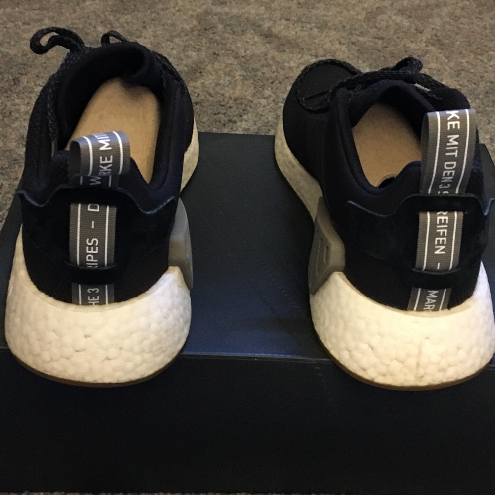 Adidas NMD_R2